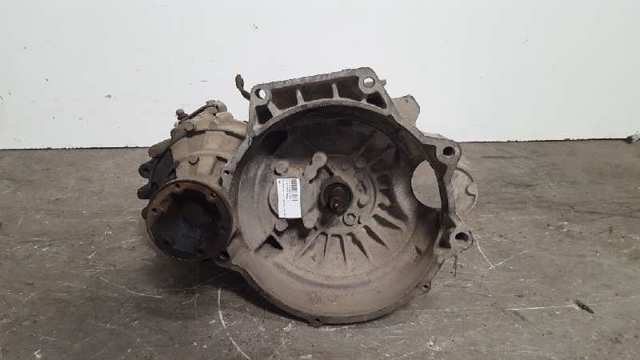 Mechaniczna skrzynia biegów w komplecie do Volkswagen Golf 1H1