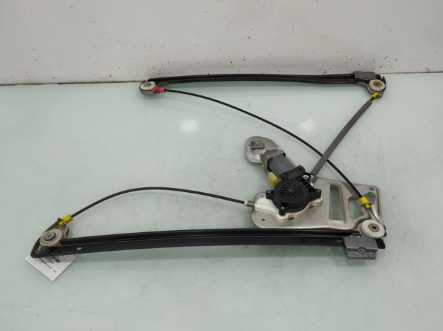Mechanizm podnoszenia szyby drzwi przednich prawych CUH000182 LAND ROVER