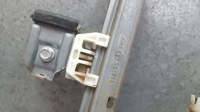 Mechanizm podnoszenia szyby drzwi przednich prawych Rover 75 RJ