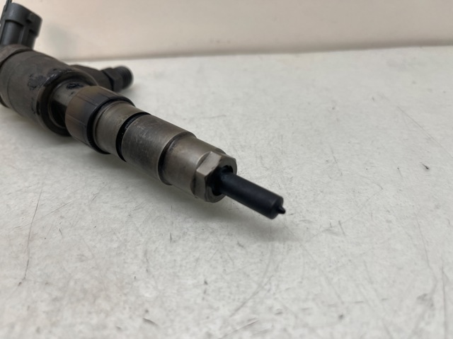 Wtryskiwacz paliwa CV6Q9F593AA FORD