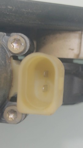 Mechanizm podnoszenia szyby drzwi tylnych prawych CVH000041 LAND ROVER