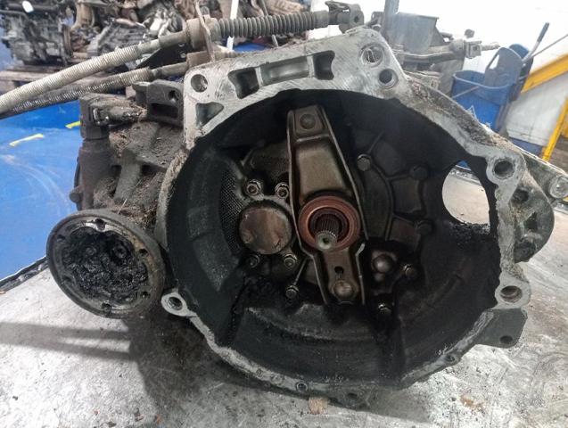 Mechaniczna skrzynia biegów w komplecie CYP VAG