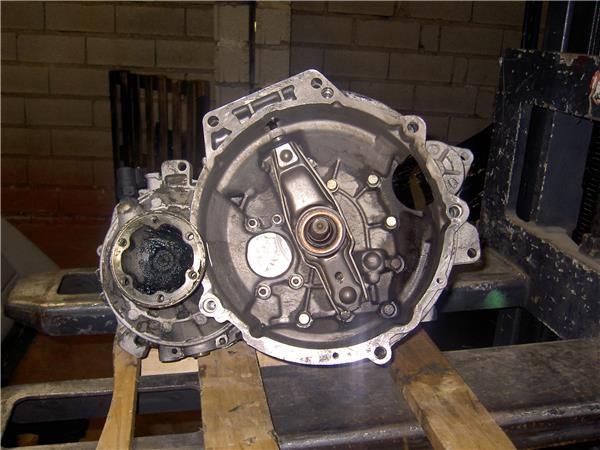 Mechaniczna skrzynia biegów w komplecie CYP VAG