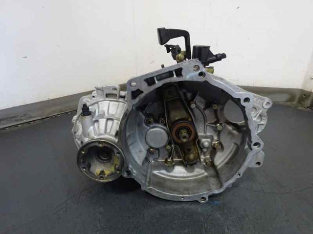 Mechaniczna skrzynia biegów w komplecie CYP VAG