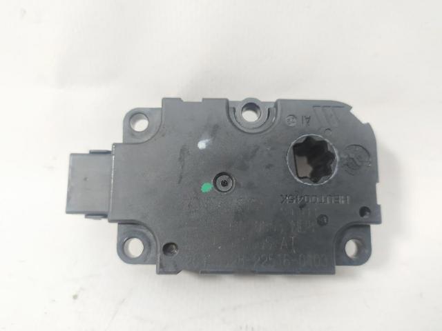 Silniczek klapy nagrzewnicy CZ1139300853 VAG