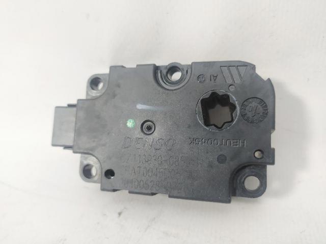 Silniczek klapy nagrzewnicy CZ1139300853 VAG