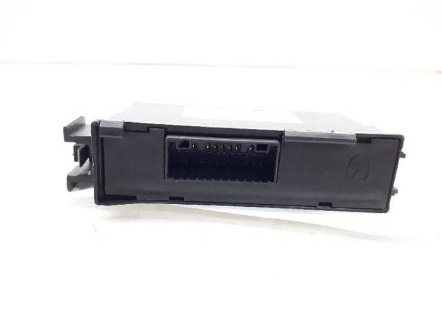D09V675U0 Mazda