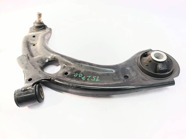 Wahacz zawieszenia przedniego dolny prawy D24H34300B MAZDA