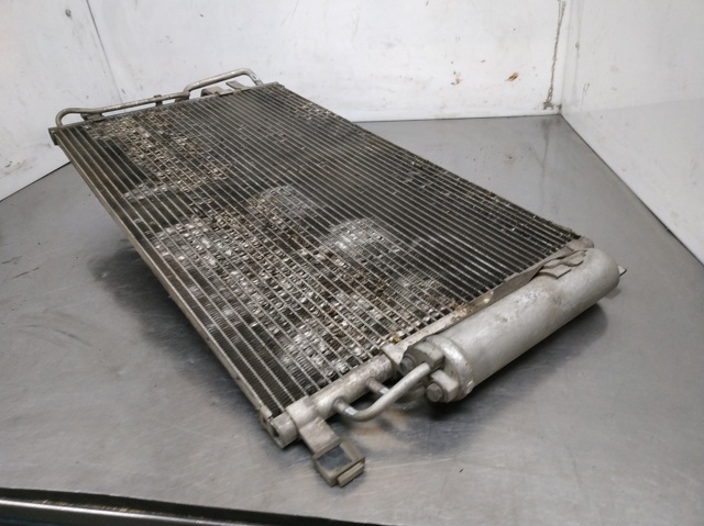 Chłodnica klimatyzacji D301730630 HYUNDAI