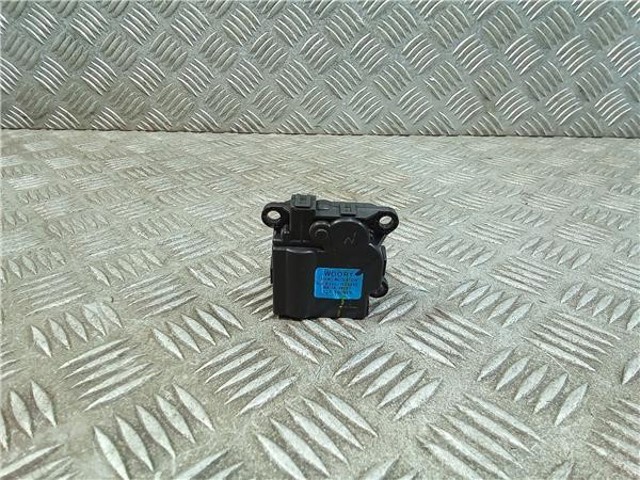 Silniczek klapy nagrzewnicy D332JY9AA05 HYUNDAI