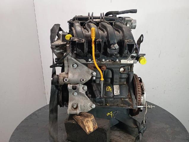Silnik w komplecie D4F732 RENAULT