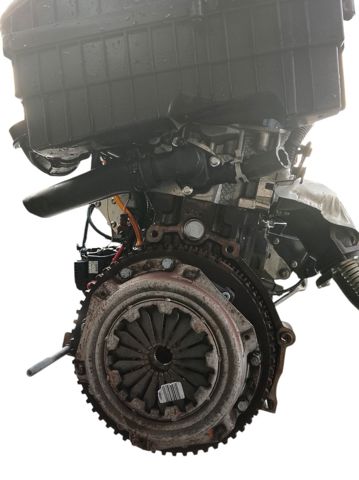 Silnik w komplecie D4F732 RENAULT
