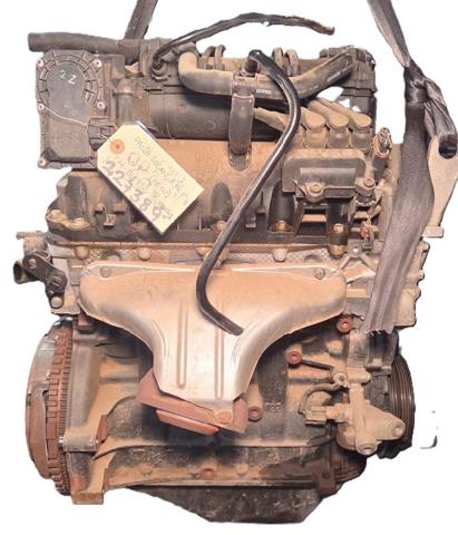 Silnik w komplecie D4F732 RENAULT