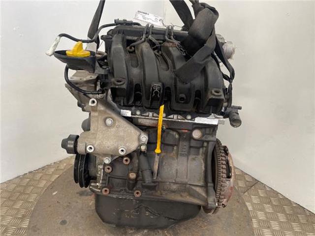 Silnik w komplecie D4F732 RENAULT