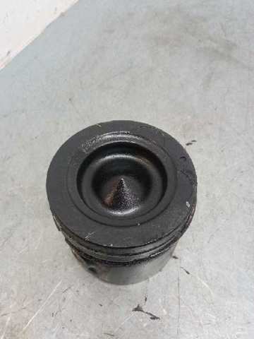 Silnik w komplecie D4FD HYUNDAI