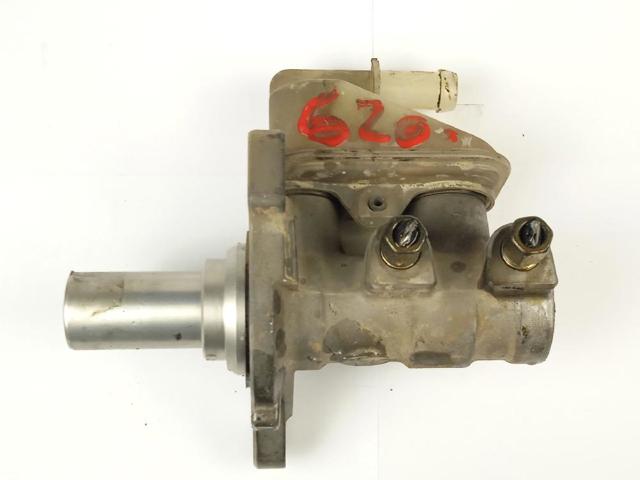 Cylinder hamulcowy Nissan Murano