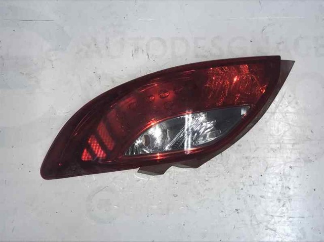 Lampa zespolona tylna prawa D65151150 MAZDA
