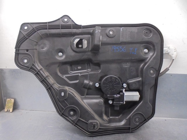 D6515958XB Mazda