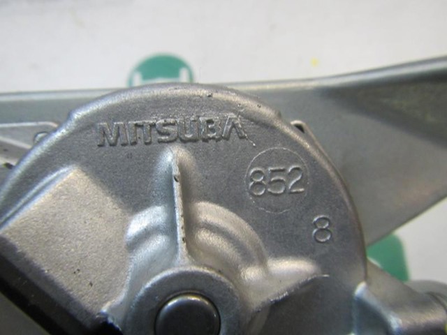 Silniczek wycieraczki tylnej szyby D65167450 MAZDA