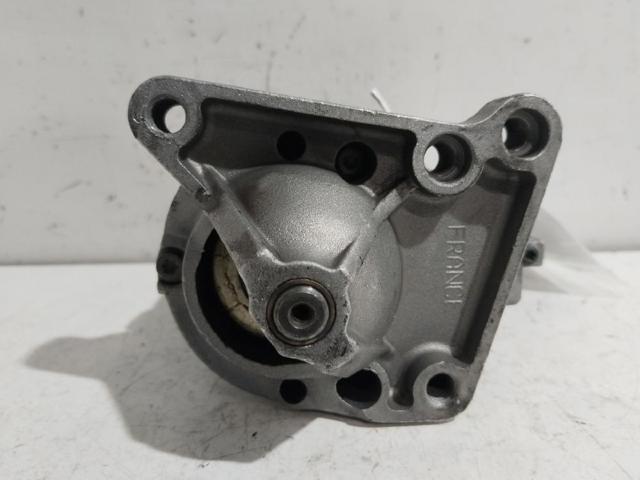 D6RA133 Renault (RVI)