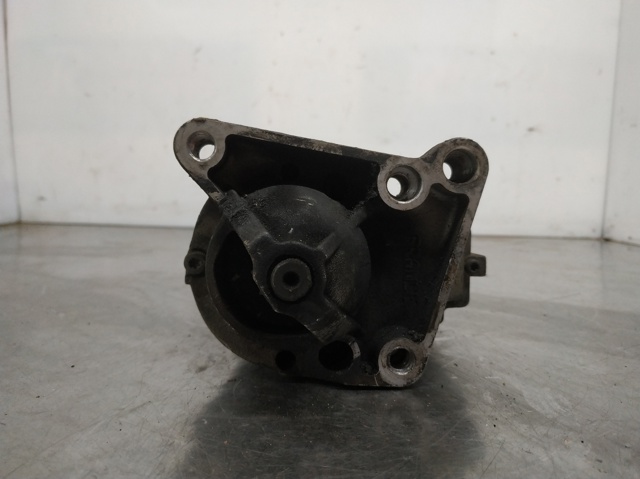 D6RA133 Renault (RVI)