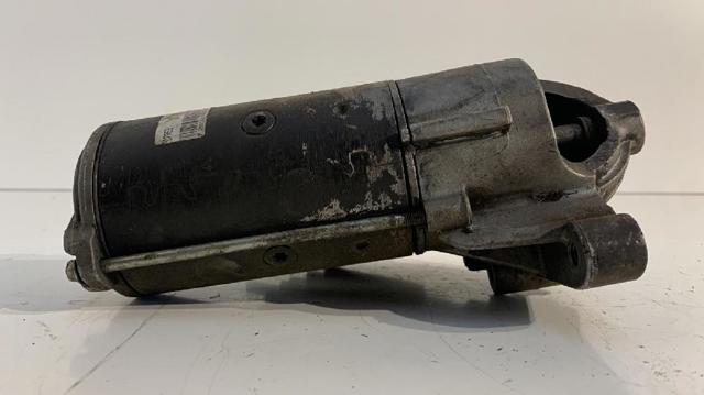 Rozrusznik D7R53 OPEL