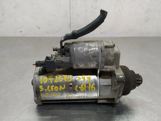 Rozrusznik D7RS30 VAG
