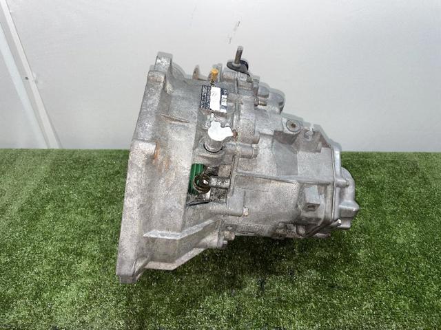 Mechaniczna skrzynia biegów w komplecie do Opel Sintra 