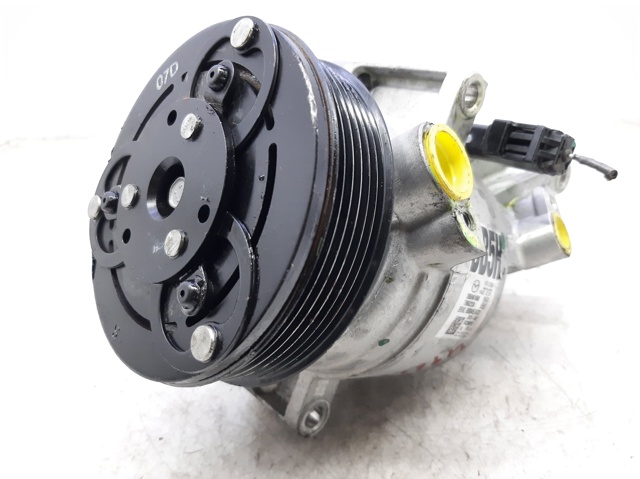 Sprężarka klimatyzacji DB1A61450 MAZDA