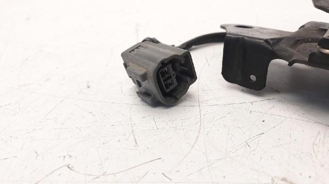 Zamek maski Mazda CX-3 DK