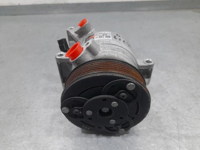 Sprężarka klimatyzacji DB5H61450 MAZDA