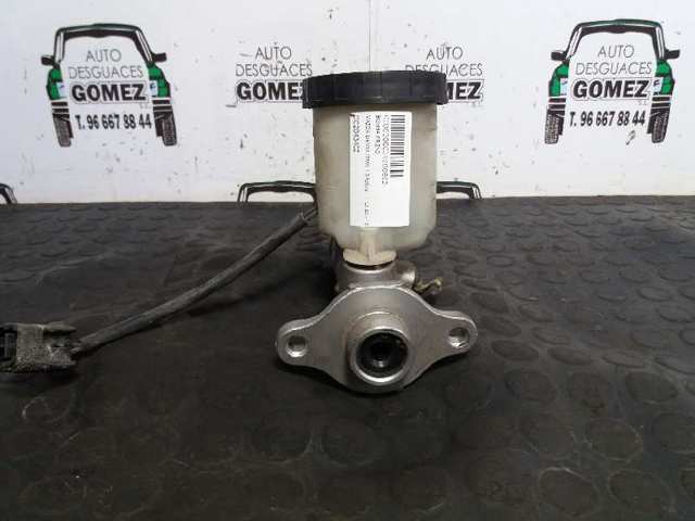 Główny cylinder hamulców Mazda Demio DW