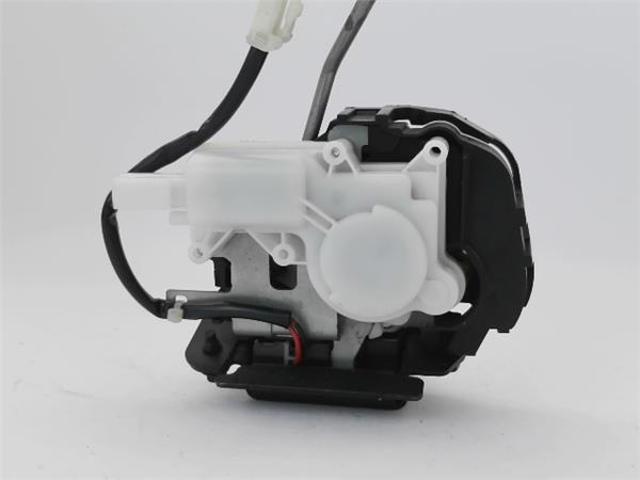 Zamek klapy bagażnika (3/5 drzwi tylnych) Mazda 2 1 DY