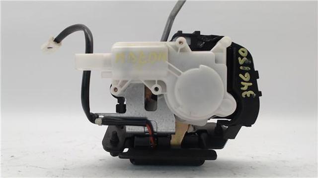 Zamek klapy bagażnika (3/5 drzwi tylnych) Mazda 2 1 DY