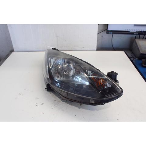 Reflektor prawy DF71510K0G MAZDA