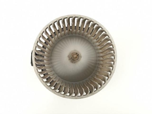 Silniczek wentylatora nagrzewnicy (ogrzewacza wnętrza) Mazda 2 2 DE