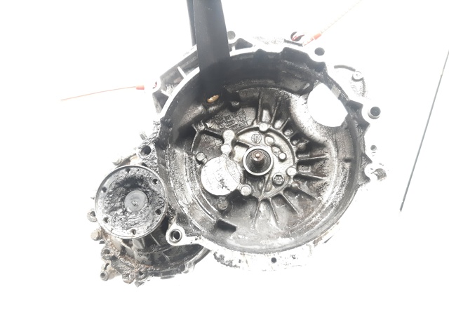 Mechaniczna skrzynia biegów w komplecie DFW VAG