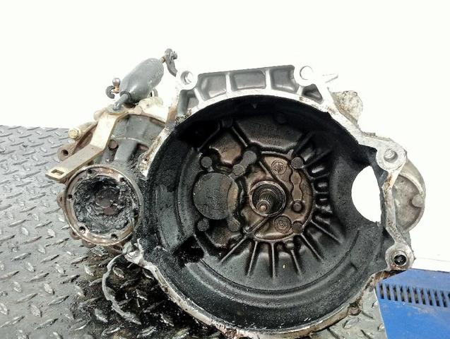 Mechaniczna skrzynia biegów w komplecie DFW VAG