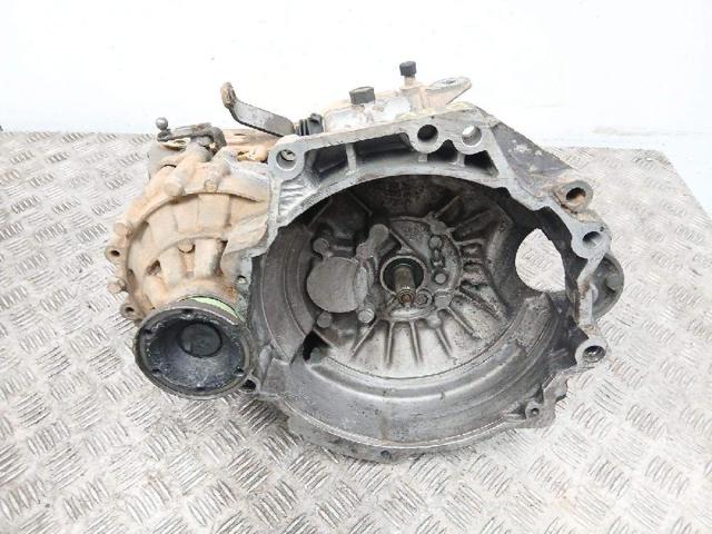 Mechaniczna skrzynia biegów w komplecie DFW VAG