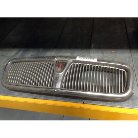Atrapa grill Rover 600