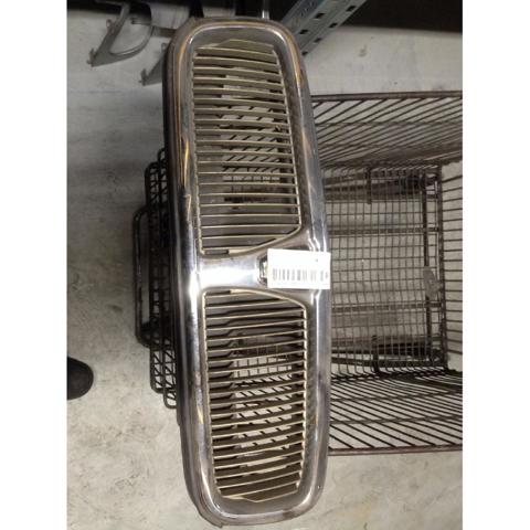 Atrapa grill Rover 600