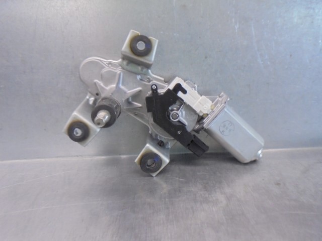DLB500074 Land Rover