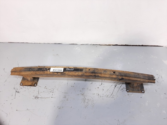 Wzmocnienie zderzaka tylnego DQE500040 LAND ROVER