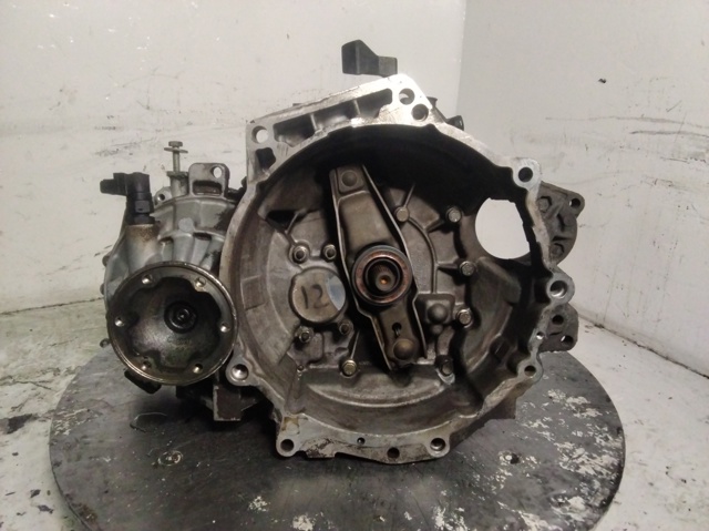 Mechaniczna skrzynia biegów w komplecie DQY VAG