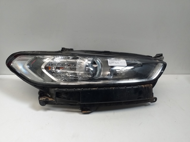 Reflektor prawy Ford Mondeo 5 CD