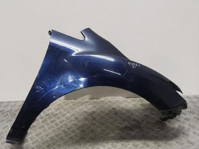 Błotnik przedni prawy E22152110E MAZDA