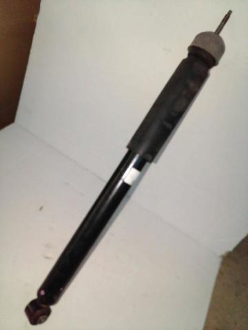 Amortyzator tylny E62103NL0A NISSAN