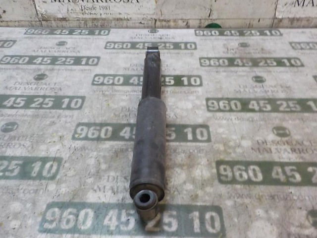 Amortyzator tylny E6210BJ00A NISSAN