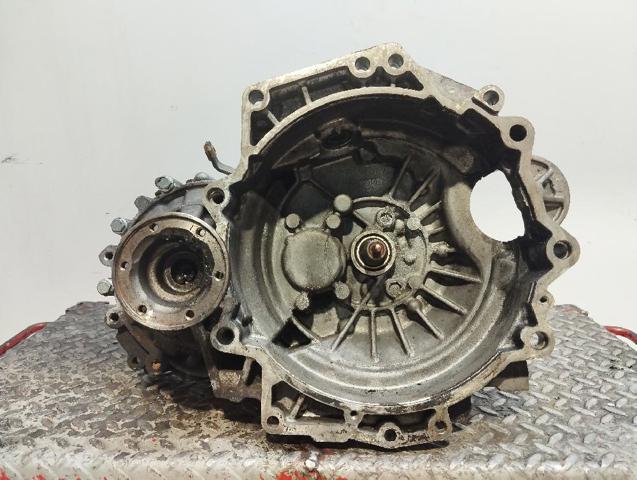 Mechaniczna skrzynia biegów w komplecie EAY VAG