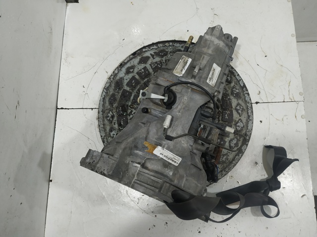 Mechaniczna skrzynia biegów w komplecie EEN VAG